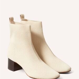 Everlane ReKnit Ankle Boot - Grey